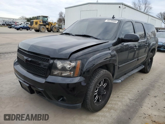 2008 Chevrolet Suburban LT w/2LT with VIN 3GNFK16388G188373, listed as a Copart auction lot 45230665 with 188,112 mi miles and Salvage Title. Bid and sale history available at carsss.com. Image 1.