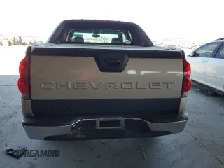 2004 Chevrolet Avalanche Z66 with VIN 3GNEC12T04G210939, listed as a Copart auction lot 65438305 with 176,159 mi miles and Clean title. Bid and sale history available at DreamBid. Image 6.