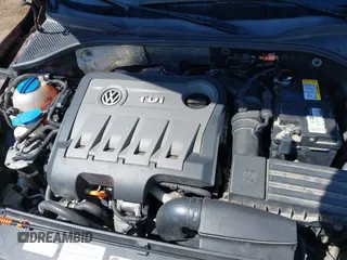 2012 Volkswagen Passat SE z VIN 1VWBN7A3XCC097252, wystawiony jako IAAI lot #42373075 z przebiegiem 134 733 mil mil oraz . Historia ofert i sprzedaży dostępna na DreamBid. Obrazek 10.