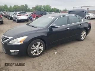 2015 Nissan Altima SL z VIN 1N4AL3AP0FN381049, wystawiony jako Copart lot #56383035 z przebiegiem 150 103 mil mil oraz Szkoda całkowita • Salvage title. Historia ofert i sprzedaży dostępna na DreamBid. Obrazek 1.