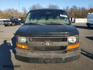 2003 Chevrolet Express Passenger with VIN 1GNFG15T731150868, listed as a Copart auction lot 75881044 with 320,469 mi miles and Clean Title. Bid and sale history available at carsss.com. Image 5.