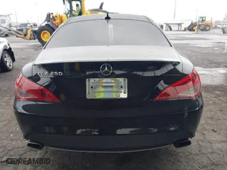 2014 Mercedes-Benz CLA-Class CLA 250 with VIN WDDSJ4EB0EN052638, listed as a IAAI auction lot 41915516 with 126,838 mi miles. Bid and sale history available at carsss.com. Image 17.
