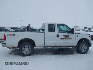 2016 Ford Super Duty F-250 SRW XLT with VIN 1FT7X2B67GEA18368, listed as a IAAI auction lot 41524825 with 139,242 mi miles. Bid and sale history available at carsss.com. Image 13.