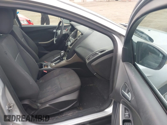 2012 Ford Focus SEL with VIN 1FAHP3H28CL266719, listed as a IAAI auction lot 42008714 with 169,880 mi miles. Bid and sale history available at carsss.com. Image 5.