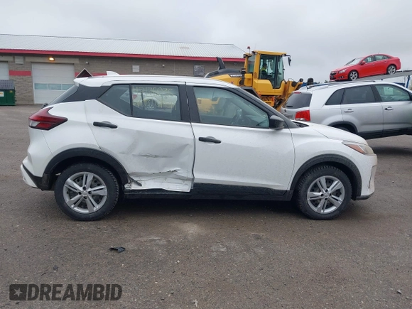 2022 Nissan Kicks S with VIN 3N1CP5BV5NL506726, listed as a IAAI auction lot 42175896 with 40,876 mi miles. Bid and sale history available at carsss.com. Image 13.