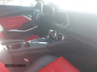 2016 Chevrolet Camaro 2SS z VIN 1G1FH1R77G0126514, wystawiony jako IAAI lot #42135491 z przebiegiem 89 841 mil mil oraz . Historia ofert i sprzedaży dostępna na DreamBid. Obrazek 5.