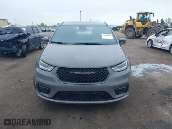2022 Chrysler Pacifica Hybrid Limited with VIN 2C4RC1S74NR212475, listed as a IAAI auction lot 42264228 with 48,839 mi miles and . Bid and sale history available at DreamBid. Image 12.