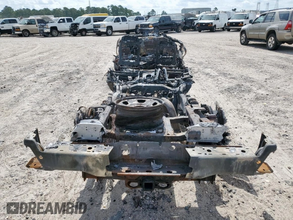 2024 Ford F-250 XL with VIN 1FT8W2BM4REF95741, listed as a Copart auction lot 64571355 with Not provided miles and Non repairable. Bid and sale history available at DreamBid. Image 6.