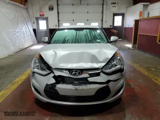 2015 Hyundai Veloster RE:FLEX with VIN KMHTC6AD0FU229574, listed as a Copart auction lot 80521484 with 95,300 mi miles and Clean Title. Bid and sale history available at carsss.com. Image 5.