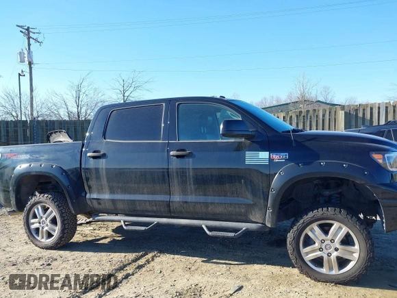 2013 Toyota Tundra с VIN 5TFDY5F15DX306843, выставлен на аукционе IAAI как лот 41586329 с пробегом 75 949 миль миль и . История ставок и продаж доступна на DreamBid. Изображение 14.