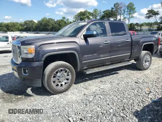 2015 GMC Sierra 2500HD Denali z VIN 1GT120EG3FF612025, wystawiony jako Copart lot #67917764 z przebiegiem 162 780 mil mil oraz Szkoda całkowita • Salvage title. Historia ofert i sprzedaży dostępna na DreamBid. Obrazek 1.