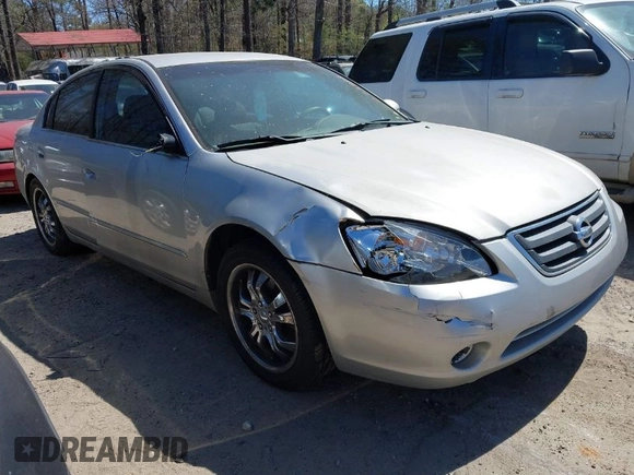 2003 Nissan Altima S with VIN 1N4AL11D63C273066, listed as a IAAI auction lot 41862920 with 247,680 mi miles. Bid and sale history available at carsss.com. Image 1.