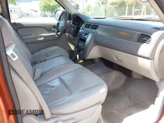 2007 Chevrolet Avalanche LTZ с VIN 3GNEC12J07G156688, выставлен на аукционе IAAI как лот 42095186 с пробегом 224 714 миль миль и . История ставок и продаж доступна на DreamBid. Изображение 5.
