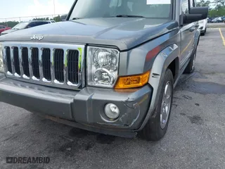 2007 Jeep Commander Limited with VIN 1J8HH58297C636318, listed as a IAAI auction lot 42105138 with 149,972 mi miles. Bid and sale history available at carsss.com. Image 6.
