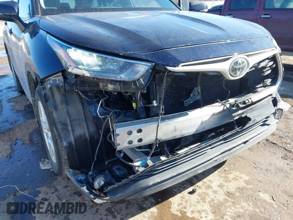 2020 Toyota Highlander LE z VIN 5TDBZRBH4LS043649, wystawiony jako IAAI lot #41425332 z przebiegiem 66 161 mil mil oraz . Historia ofert i sprzedaży dostępna na DreamBid. Obrazek 6.