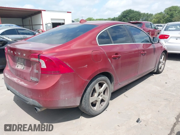 2013 Volvo S60 T5 Premier with VIN YV1612FS7D2210322, listed as a IAAI auction lot 42506708 with 268,266 mi miles and . Bid and sale history available at DreamBid. Image 4.