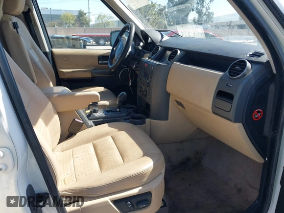 2005 Land Rover LR3 HSE with VIN SALAG25485A333581, listed as a IAAI auction lot 41937955 with 163,377 mi miles and . Bid and sale history available at DreamBid. Image 5.