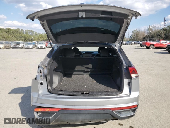 2022 Volkswagen Atlas SE with VIN 1V2LC2CAXNC201218, listed as a Copart auction lot 44107505 with 63,897 mi miles and Salvage title. Bid and sale history available at DreamBid. Image 6.