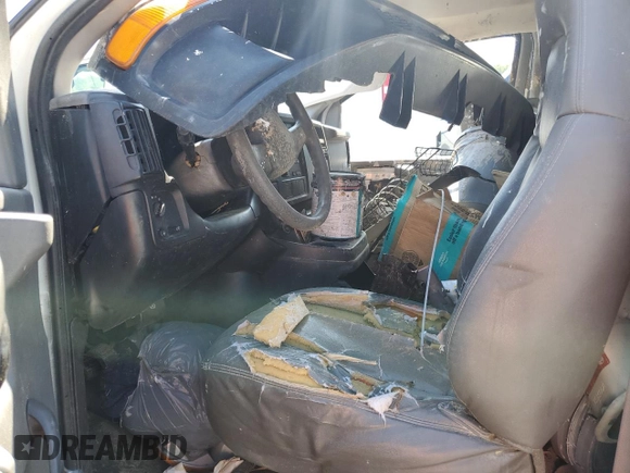 2005 Chevrolet Express Cargo with VIN 1GCFG15X351197863, listed as a Copart auction lot 54821175 with Not provided miles and Salvage title. Bid and sale history available at DreamBid. Image 7.