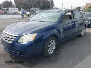 2006 Toyota Avalon XL z VIN 4T1BK36B76U148298, wystawiony jako IAAI lot #41687879 z przebiegiem Nie podano mil oraz . Historia ofert i sprzedaży dostępna na DreamBid. Obrazek 16.