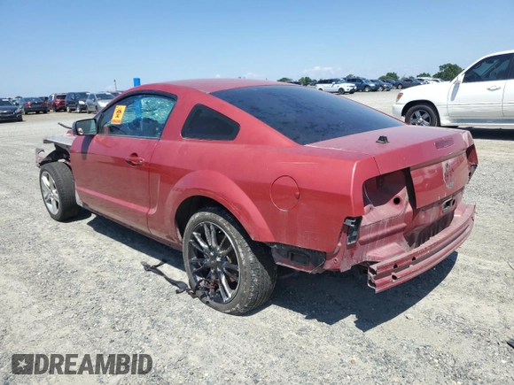 2007 Ford Mustang GT Deluxe z VIN 1ZVHT82H875231542, wystawiony jako Copart lot #54949755 z przebiegiem Nie podano mil oraz Nie do naprawy • Non repairable. Historia ofert i sprzedaży dostępna na DreamBid. Obrazek 2.