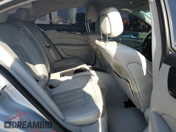 2012 Mercedes-Benz CLS 550 с VIN WDDLJ7DB9CA026860, выставлен на аукционе Copart как лот 54749595 с пробегом 81 942 миль миль и Списание • Salvage title. История ставок и продаж доступна на DreamBid. Изображение 10.