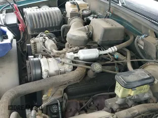 1998 GMC Sierra 1500 with VIN 2GTEC19R0W1548193, listed as a IAAI auction lot 43339168 with 244,861 mi miles and . Bid and sale history available at DreamBid. Image 12.