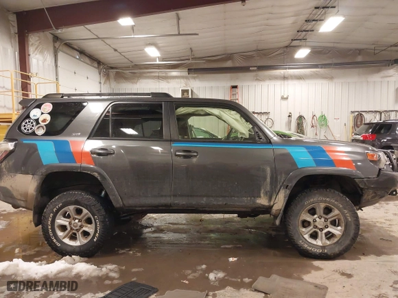 2019 Toyota 4Runner SR5 with VIN JTEBU5JR0K5620419, listed as a IAAI auction lot 41390848 with 93,507 mi miles. Bid and sale history available at carsss.com. Image 13.
