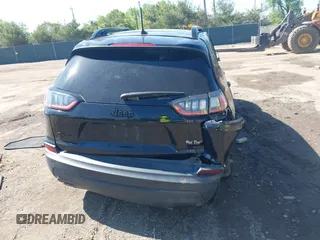 2019 Jeep Cherokee Latitude Plus with VIN 1C4PJMLX8KD432780, listed as a IAAI auction lot 42384043 with 98,099 mi miles and . Bid and sale history available at DreamBid. Image 16.