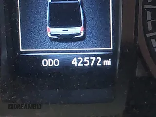 2022 Toyota Tacoma SR z VIN 3TMCZ5ANXNM493703, wystawiony jako IAAI lot #42139285 z przebiegiem 42 572 mil mil oraz . Historia ofert i sprzedaży dostępna na DreamBid. Obrazek 16.