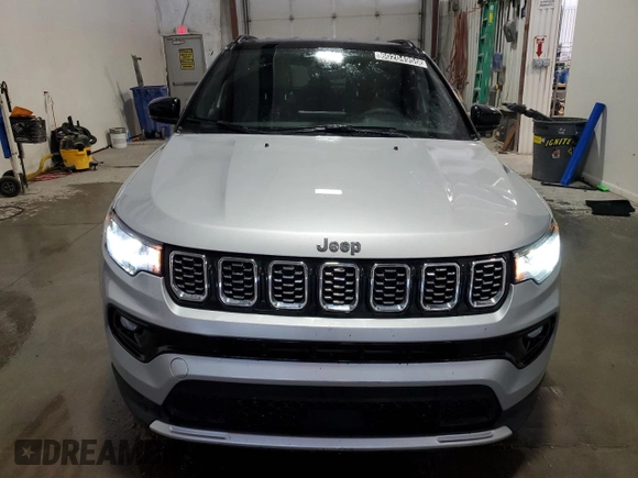 2024 Jeep Compass Limited z VIN 3C4NJDCN0RT125405, wystawiony jako Copart lot #60204955 z przebiegiem 34 041 mil mil oraz Czysty tytuł • Clean title. Historia ofert i sprzedaży dostępna na DreamBid. Obrazek 5.