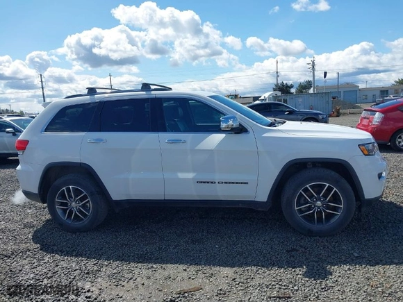 2017 Jeep Grand Cherokee Limited with VIN 1C4RJFBG9HC942799, listed as a IAAI auction lot 41900031 with 159,358 mi miles. Bid and sale history available at carsss.com. Image 13.