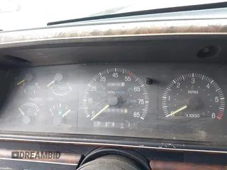1987 Ford Bronco XL with VIN 1FMEU15N4HLA38776, listed as a IAAI auction lot 41767617 with 52,914 mi miles. Bid and sale history available at carsss.com. Image 7.