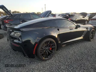 2015 Chevrolet Corvette Z06 2LZ with VIN 1G1YR2D64F5606585, listed as a Copart auction lot 76243904 with 0 mi miles and Salvage Title. Bid and sale history available at carsss.com. Image 3.