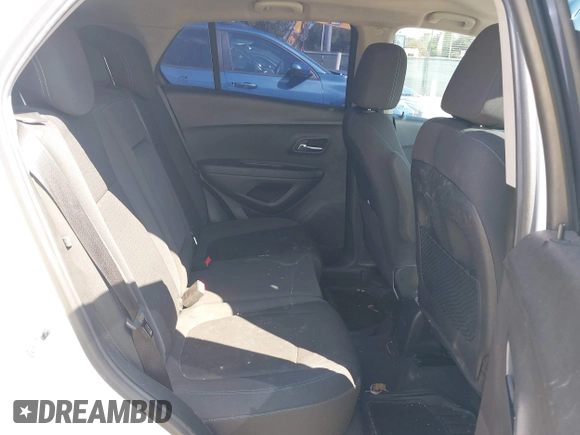 2016 Chevrolet Trax LS z VIN 3GNCJKSB0GL259709, wystawiony jako IAAI lot #42378736 z przebiegiem 114 054 mil mil oraz . Historia ofert i sprzedaży dostępna na DreamBid. Obrazek 8.