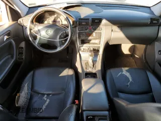 2003 Mercedes-Benz C 230 Kompressor with VIN WDBRF40J43F413609, listed as a Copart auction lot 78871514 with 175,748 mi miles and Salvage Title. Bid and sale history available at DreamBid. Image 8.