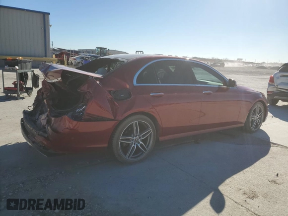 2019 Mercedes-Benz E-Class E 300 with VIN WDDZF4JB9KA560423, listed as a Copart auction lot 41445985 with 115,325 mi miles and Clean Title. Bid and sale history available at carsss.com. Image 3.