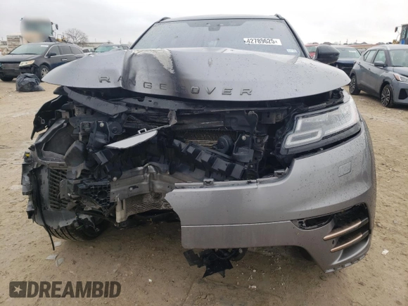 2020 Land Rover Range Rover Velar R-Dynamic S z VIN SALYK2FV5LA278489, wystawiony jako Copart lot #42789625 z przebiegiem 71 305 mil mil oraz Szkoda całkowita • Salvage title. Historia ofert i sprzedaży dostępna na DreamBid. Obrazek 5.