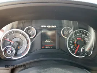 2024 Ram 2500 Big Horn with VIN 3C6UR5DL3RG119413, listed as a Copart auction lot 62002235 with 33,197 mi miles and Salvage title. Bid and sale history available at DreamBid. Image 9.