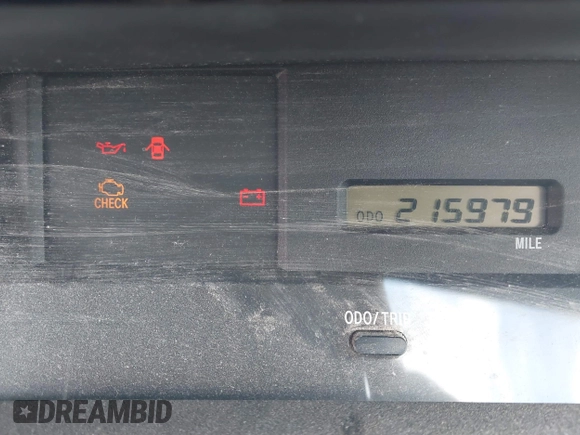 2002 Toyota Avalon XL with VIN 4T1BF28B72U211213, listed as a IAAI auction lot 41717347 with 215,979 mi miles and . Bid and sale history available at DreamBid. Image 7.
