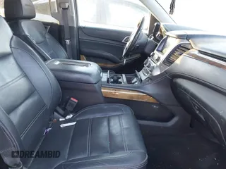 2016 GMC Yukon XL Denali with VIN 1GKS2HKJ8GR432174, listed as a IAAI auction lot 41411844 with 187,258 mi miles and . Bid and sale history available at carsss.com. Image 5.