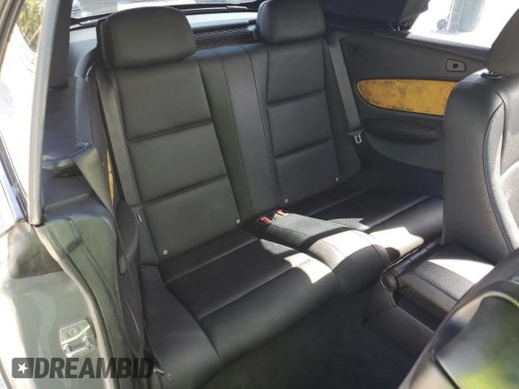 2010 BMW 1 Series 128i with VIN WBAUL7C53AVJ77586, listed as a Copart auction lot 65931574 with 125,025 mi miles and Non repairable. Bid and sale history available at DreamBid. Image 10.