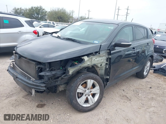 2013 Kia Sportage LX with VIN KNDPB3A20D7506063, listed as a IAAI auction lot 41796823 with 148,841 mi miles. Bid and sale history available at carsss.com. Image 2.