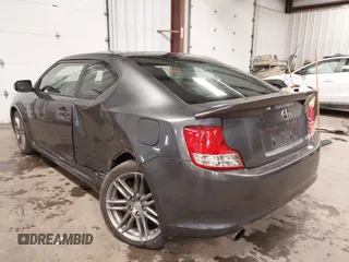 2011 Scion tC z VIN JTKJF5C75B3011546, wystawiony jako IAAI lot #42314036 z przebiegiem 266 448 mil mil oraz . Historia ofert i sprzedaży dostępna na DreamBid. Obrazek 3.
