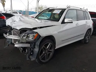 2013 Mercedes-Benz GLK-Class GLK 350 with VIN WDCGG5HB8DF965084, listed as a IAAI auction lot 41788621 with 98,392 mi miles. Bid and sale history available at carsss.com. Image 2.