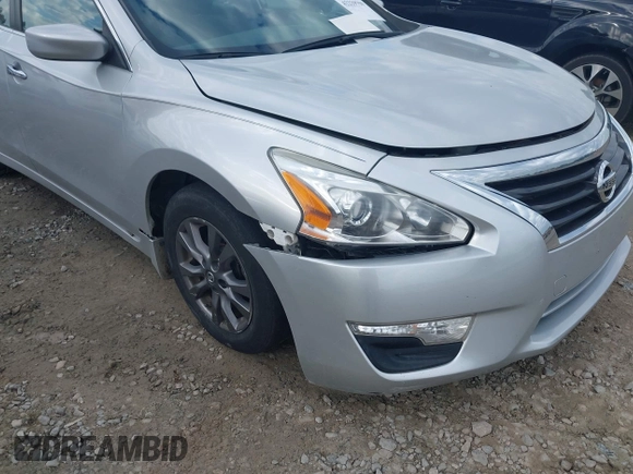 2015 Nissan Altima S z VIN 1N4AL3AP5FC576740, wystawiony jako IAAI lot #42229759 z przebiegiem 75 812 mil mil oraz . Historia ofert i sprzedaży dostępna na DreamBid. Obrazek 6.