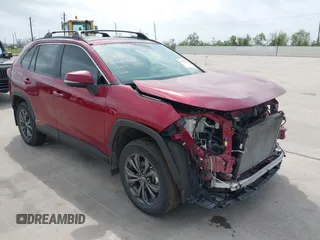 2023 Toyota RAV4 Hybrid XLE Premium z VIN 4T3B6RFVXPU130842, wystawiony jako IAAI lot #41952888 z przebiegiem 38 602 mil mil oraz . Historia ofert i sprzedaży dostępna na DreamBid. Obrazek 1.