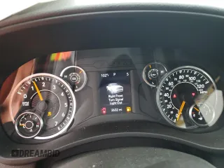 2022 Ram 2500 Tradesman z VIN 3C6UR5CJ2NG441695, wystawiony jako Copart lot #55985655 z przebiegiem 2 632 mil mil oraz Szkoda całkowita • Salvage title. Historia ofert i sprzedaży dostępna na DreamBid. Obrazek 9.