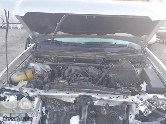 2004 Toyota Highlander with VIN JTEEP21A940038008, listed as a IAAI auction lot 41730423 with 263,222 mi miles. Bid and sale history available at carsss.com. Image 10.