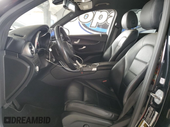 2018 Mercedes-Benz GLC 300 with VIN WDC0G4JB6JV101142, listed as a Copart auction lot 64794555 with 105,432 mi miles and Clean title. Bid and sale history available at DreamBid. Image 7.